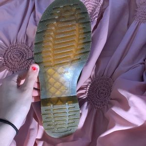 Women’s dr.martens shoes